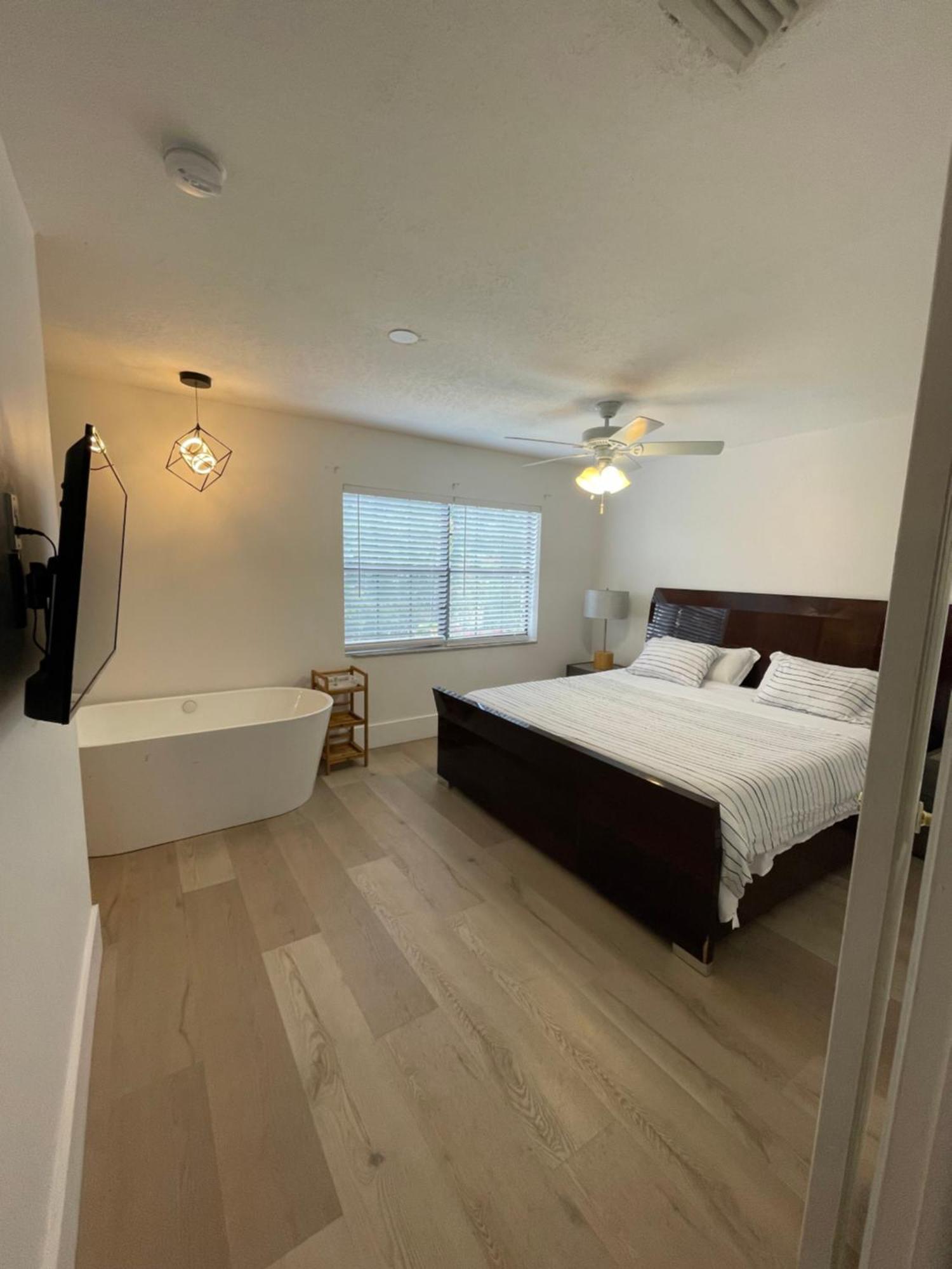 Cozy Downtown Apartments On Water Fort Lauderdale Eksteriør billede